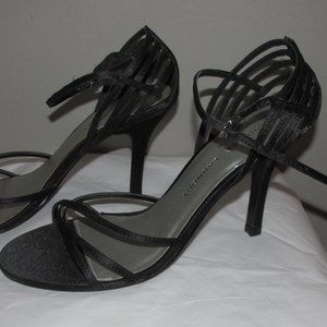 Chinese Laundry Wesley black Strappy heels sz 8.5
